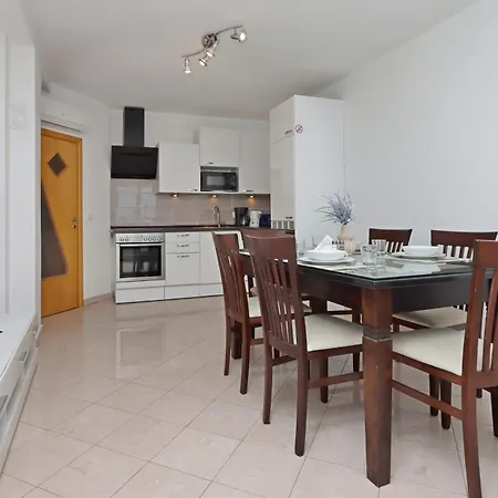 Appartement With Parking Space Kostrena, Rijeka - 23422