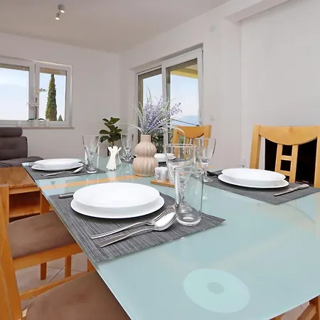 With Parking Space Kostrena, Rijeka - 23422 Apartman Kostrena