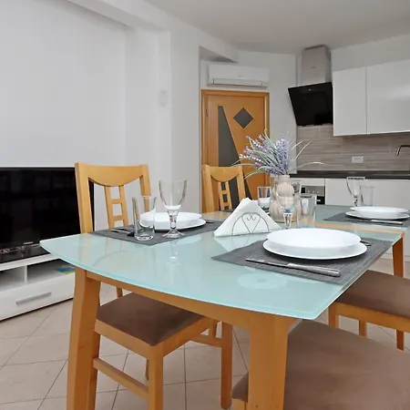 With A Parking Space Kostrena, Rijeka - 23422 Apartment Kostrena