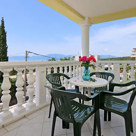 With Parking Space Kostrena, Rijeka - 23422 *