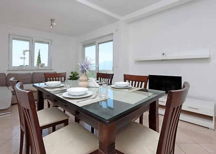 With Parking Space Kostrena, Rijeka - 23422 Apartman *
