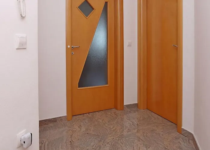 With Parking Space Kostrena, Rijeka - 23422 Apartman *