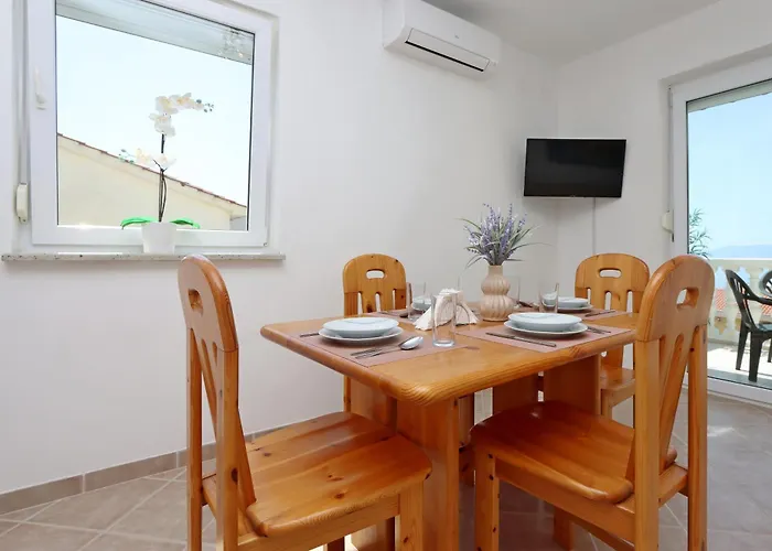 Apartman With Parking Space Kostrena, Rijeka - 23422 *