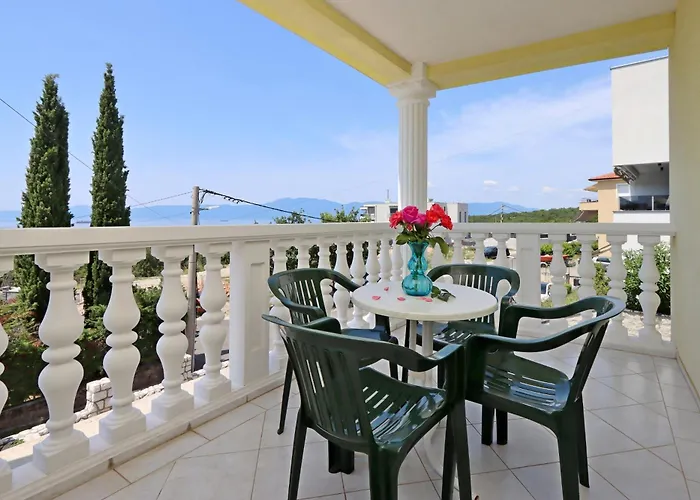 With Parking Space Kostrena, Rijeka - 23422 *