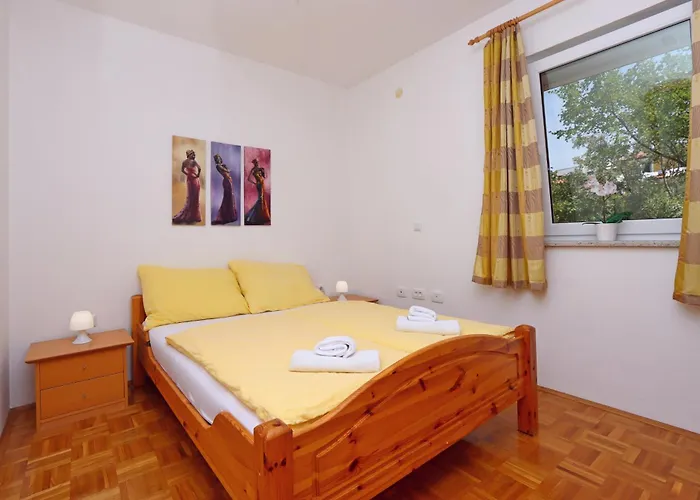 With Parking Space Kostrena, Rijeka - 23422 *