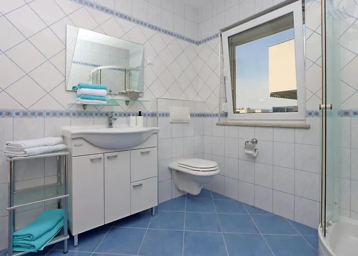 Apartman With Parking Space Kostrena, Rijeka - 23422