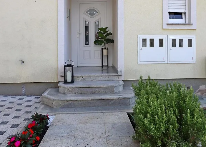 Apartman With Parking Space Kostrena, Rijeka - 23422